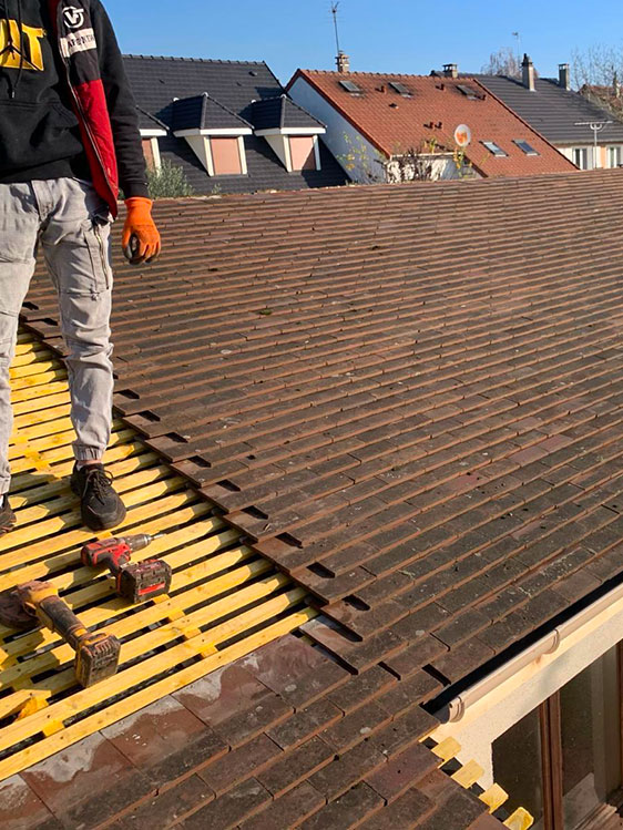 artisans couvreurs à Clichy-sous-Bois (93390) en Seine-Saint-Denis (93)